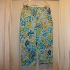 PINUP AESTHETIC VINTAGE GLORIA VANDERBUILT FLORAL PEDAL PUSHERS 12